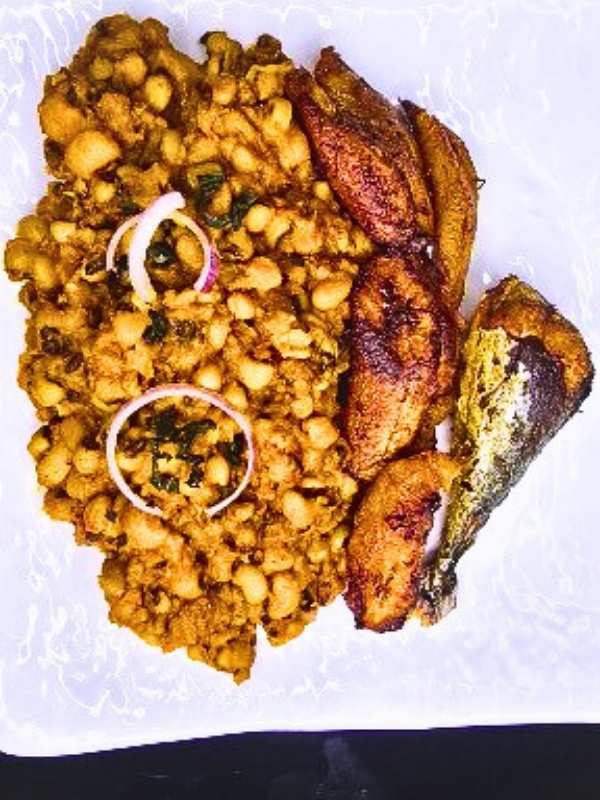 Garnished Beans With Fried Plantain