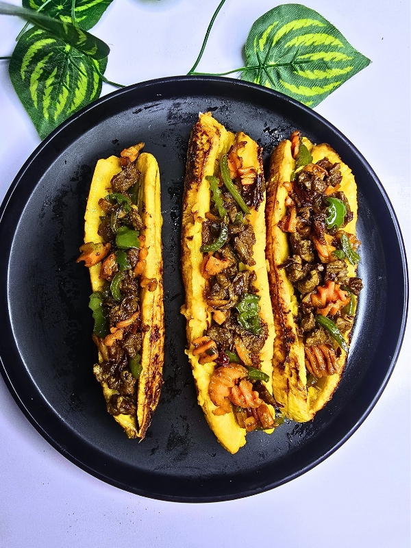 Stuffed plantain meal