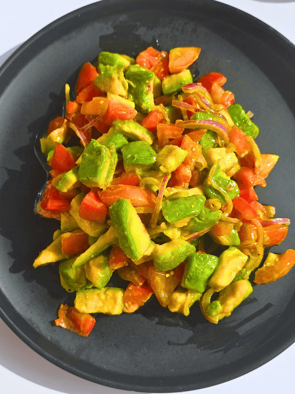 Quick Avocado Salad for Summer